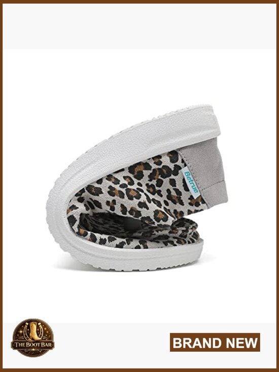 Amazon.com | Betrue Lightweight Boat Shoes for Women, Womens  Lightweight Canvas Loafers Slip-On Boat Shoes for Women Casual Sneakers